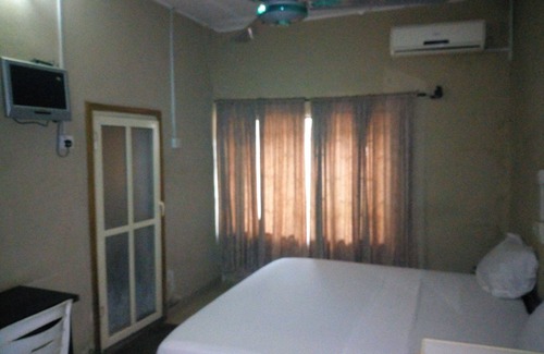 Abeokuta Hotel | Abeokuta Hill View Hotel