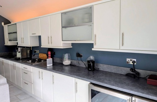 Goxhill Villa | Aberfall Villa Pool Hot Tub Saunas Gym Cinema Gdns