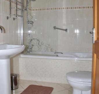 Aberystwyth Casa | Aberystwyth Cottages - DINAS