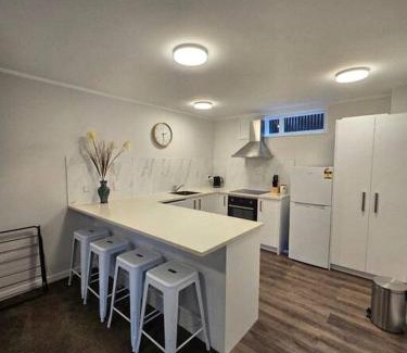 Miramar Apartamento | Abode for Two and a Few Paws