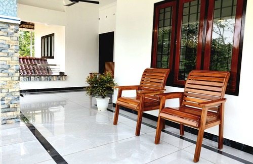 Aryad South Villa | Abode Homestay Alappuzha / Near Omanapuzha Beach