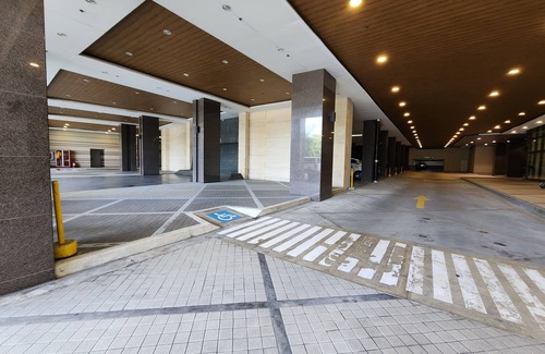 Paco Condominio | Abode @The Radiance Manila Bay. Your home away from home.