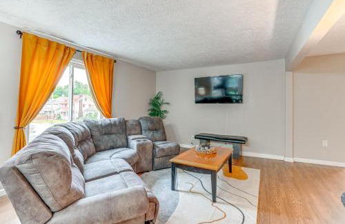 Lansing Apartamento | about 2 Mi to Downtown Bright Apt in Lansing!