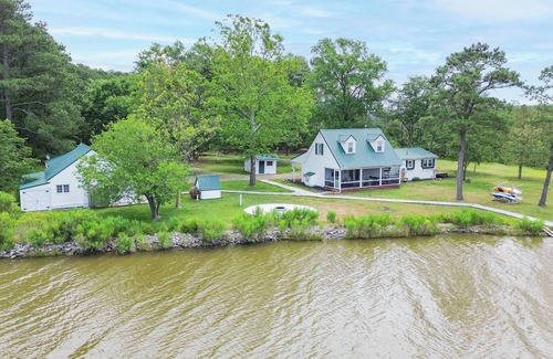 Taylors Island Casa | About Time-Main House