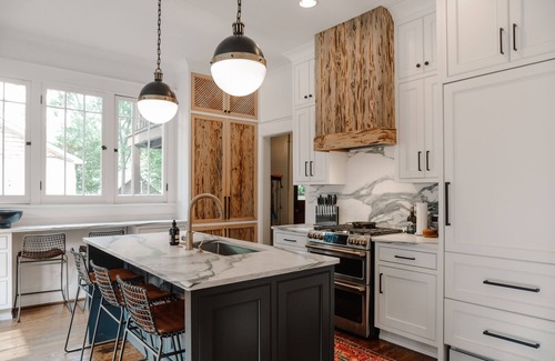 Hillsboro Village Casa | Above Nashville Chic I 12 South | Newly Remodeled | 11 Beds I Luxury Services