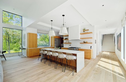Brentwood Casa | Above Nashville Icon I Modern I Pool&Spa I Location I Luxury Services
