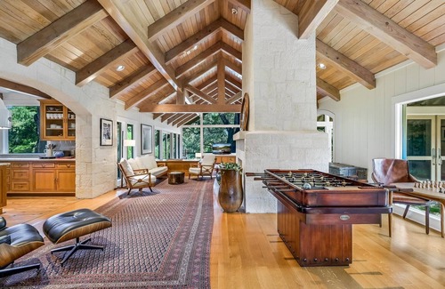 Lakeshore Addition Casa | Above Timeless I Waterfront I Lake Austin I Events I Pool&Spa I Services