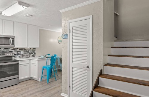 Open Sands Casa | Absolute Beach: Coastal Retreat Only 700FT 2 Beach, BBQ, + FREE Activities!