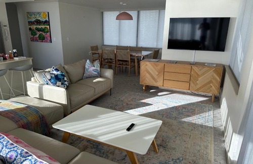 Surfers Paradise Apartamento | Absolute Beach Frontage Two Bedroom