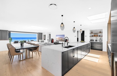 Gold Coast Casa | Absolute Beachfront Luxury Home with Heated Pool
