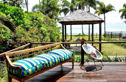 Newell Condominio | Absolute BeachFront Bliss @ Newell Beach