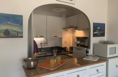 Sanary-sur-Mer Apartamento | Absolute comfort in Sanary, l'appart de la mer, all on foot, air conditioning and garage