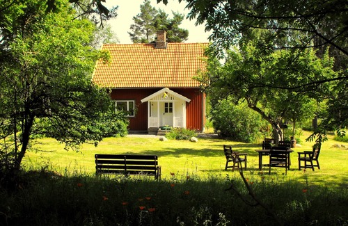 Tibro Casa | Absoluto de un solo uso! También ideal para familias. En medio del bosque. Solo 1.5 km hasta el VER