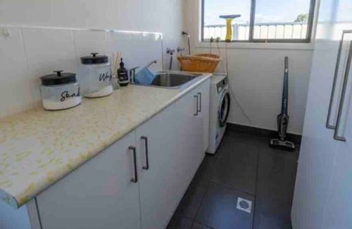 Stieglitz Casa | Absolute waterfront - Family & pet friendly house