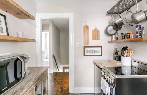 Green Hills Apartamento | "Absolutamente encantador, el apartamento fue maravilloso. Excelente ubicación, bien amueblado ".