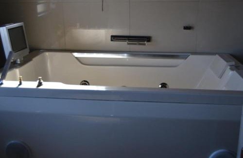 Vanderbijlpark Casa | abuntu guest house