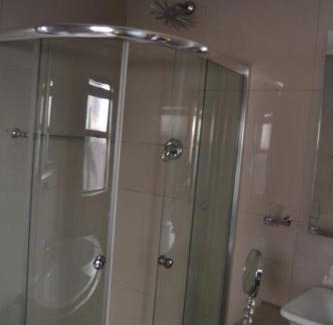 Vanderbijlpark Casa | abuntu guest house
