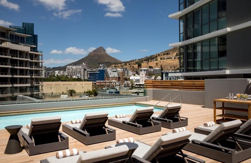 Victoria and Alfred Waterfront Hotel | AC Hotel by Marriott Cape Town Waterfront