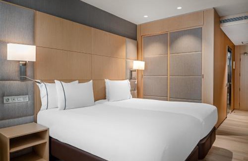 Les Corts Hotel | AC Hotel Victoria Suites by Marriott