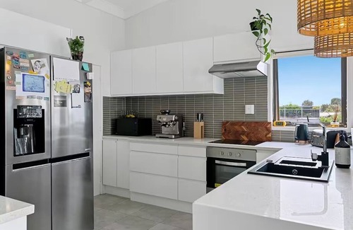 Taupo Casa | Acacia Bay Bach - Views, Spa & Serenity - Taupo
