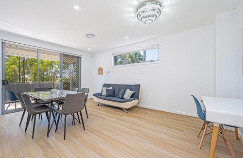 Acacia Gardens Casa | Acacia Garden 4Br House with Park View & Shopping