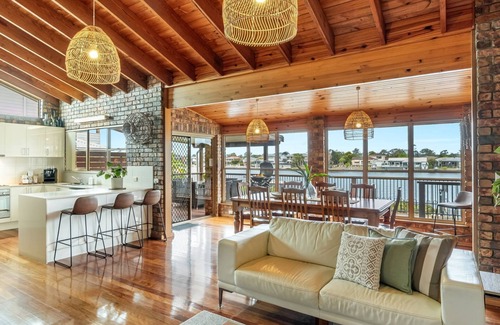 Yamba Casa | Acacia Shores | Waterfront
