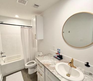 Lafayette Apartamento | Acadiana Gem King Bd Fast Wi-Fi