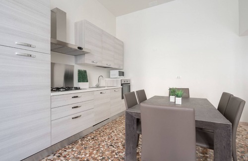Dorsoduro Apartamento | Accademia Charm 2.2 by Wonderful Italy
