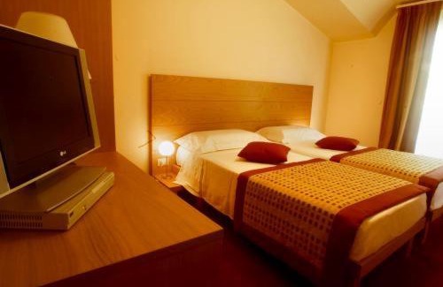 Rivabella Hotel | Accademia Hotel