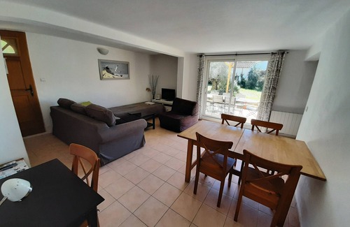 Giens Apartamento | El mar está a 150 metros