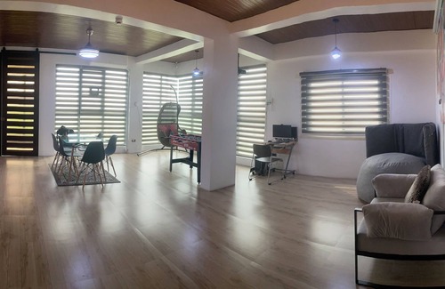 Angeles City Apartamento | Accessible 3-bedroom apartment with WiFi, AC, heater near Clark Mabalacat Gate