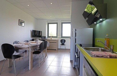 Lonlay-l'Abbaye Apartamento | Casa accesible para discapacitados, ideal para excursionistas y familias