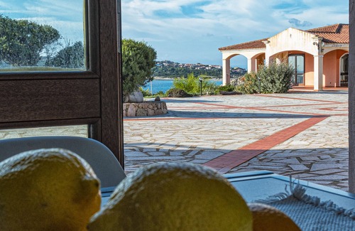 Santa Reparata Apartamento | Accogliente Appartamento con Vista Mare