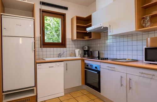 Saint-Rome-de-Dolan Casa | Accommodation 4/6 people - Village de gites des Vignes