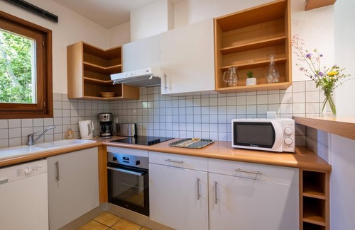 Saint-Rome-de-Dolan Casa | Accommodation 4/6 people - Village de gites des Vignes