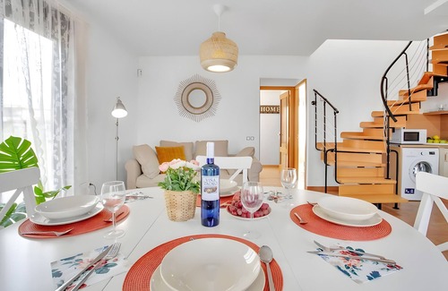 La Oliva Villa | Alojamiento 'Casa Bonita Lajares 2' con piscina compartida, terraza privada y Wi-Fi