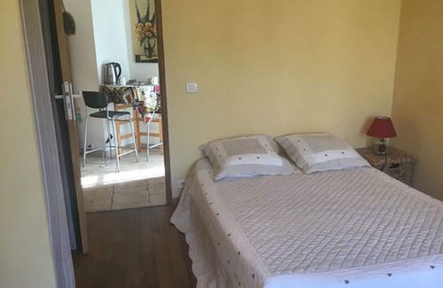 Grabels Casa | Bed and Breakfast en villa con acceso independiente
