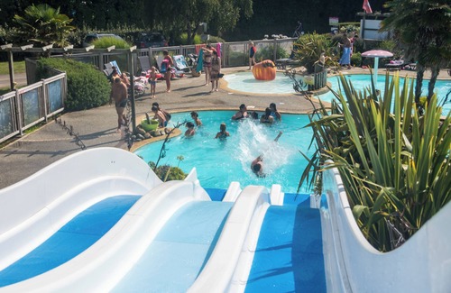 Nevez Apartamento | Accommodation with swimming pool close to sandy beaches and hiking trails.