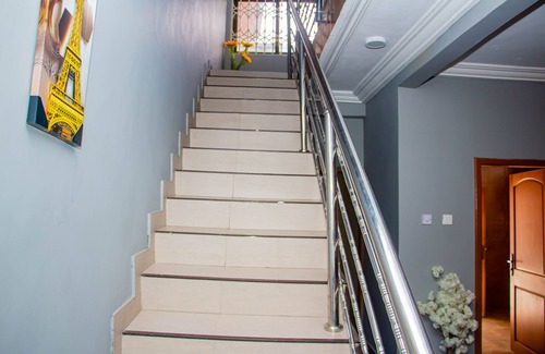 Ngleshi Amanfro Apartamento | Accra cosy homes : Beaches and West Hills Mall within reach