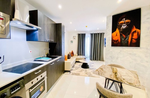 East Legon Apartamento | Accra Luxury Apartments at Loxwood