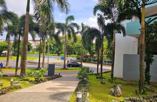Matandang Balara Apartamento | Acellyne's Suites at The Residences at Commonwealth by Century