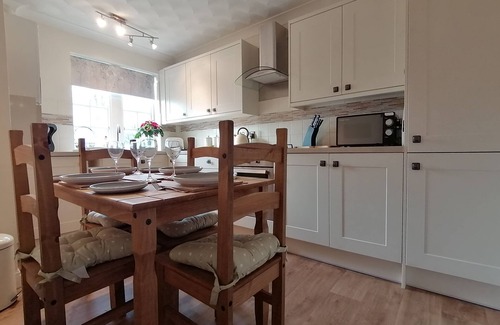 Tideswell Cabaña | Acer Holiday Cottage Tideswell village Buxton Peak District 2 habitaciones para 4 personas