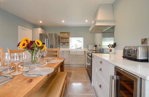 Taynuilt Casa | ACHANLOCHAN FARM, pet friendly, character holiday cottage in Taynuilt