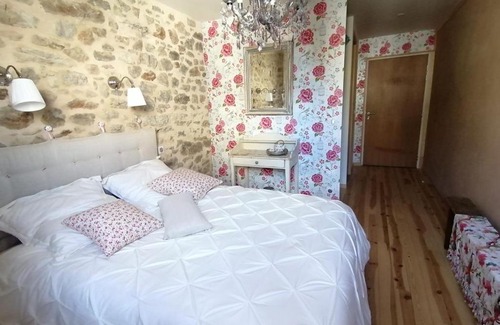 Saint-Bonnet-le-Froid Casa | Achilée Les Herbes de la saint Jean