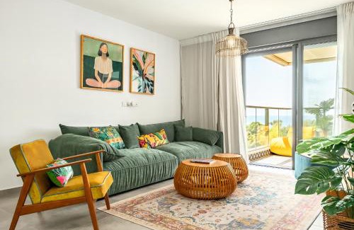 Nahariya Apartamento | Achziv Stylish Beach Haven by Sea N' Rent