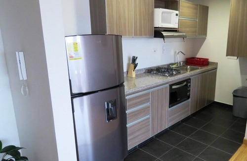 Barrios Unidos Apartamento | Acogedor Apartaestudio Cómodo/Moderno