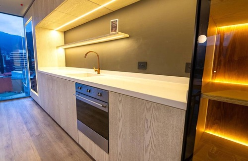 Calle 100 Apartamento | Acogedor apartamento con piscina en Bogotá