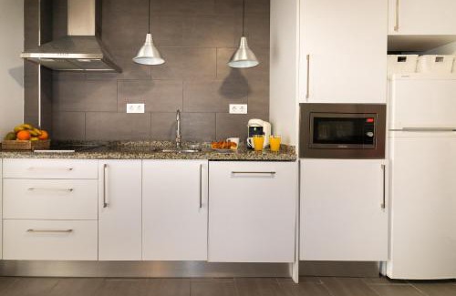 San Julian Apartamento | Acogedor Apartamento con Patio en el Corazón de Sevilla , Junto a Plaza San Marcos