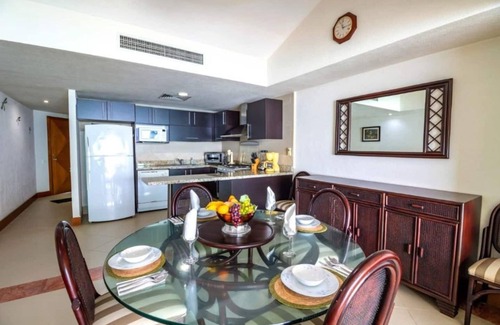 Puerto Vallarta Apartamento | Acogedor departamento frente al mar Grand Venetian