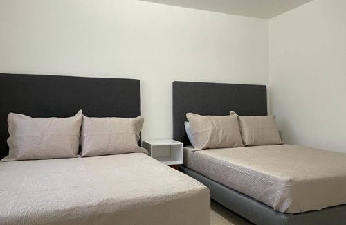 Naucalpan Apartamento | Acogedor Departamento En Satelite-echegaray Con Estacionamiento y Wifi